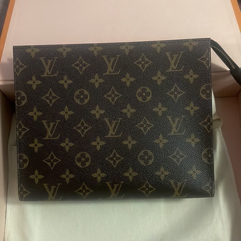 Louis Vuitton Toilery Pouch 26‎ - Picture 2 of 6
